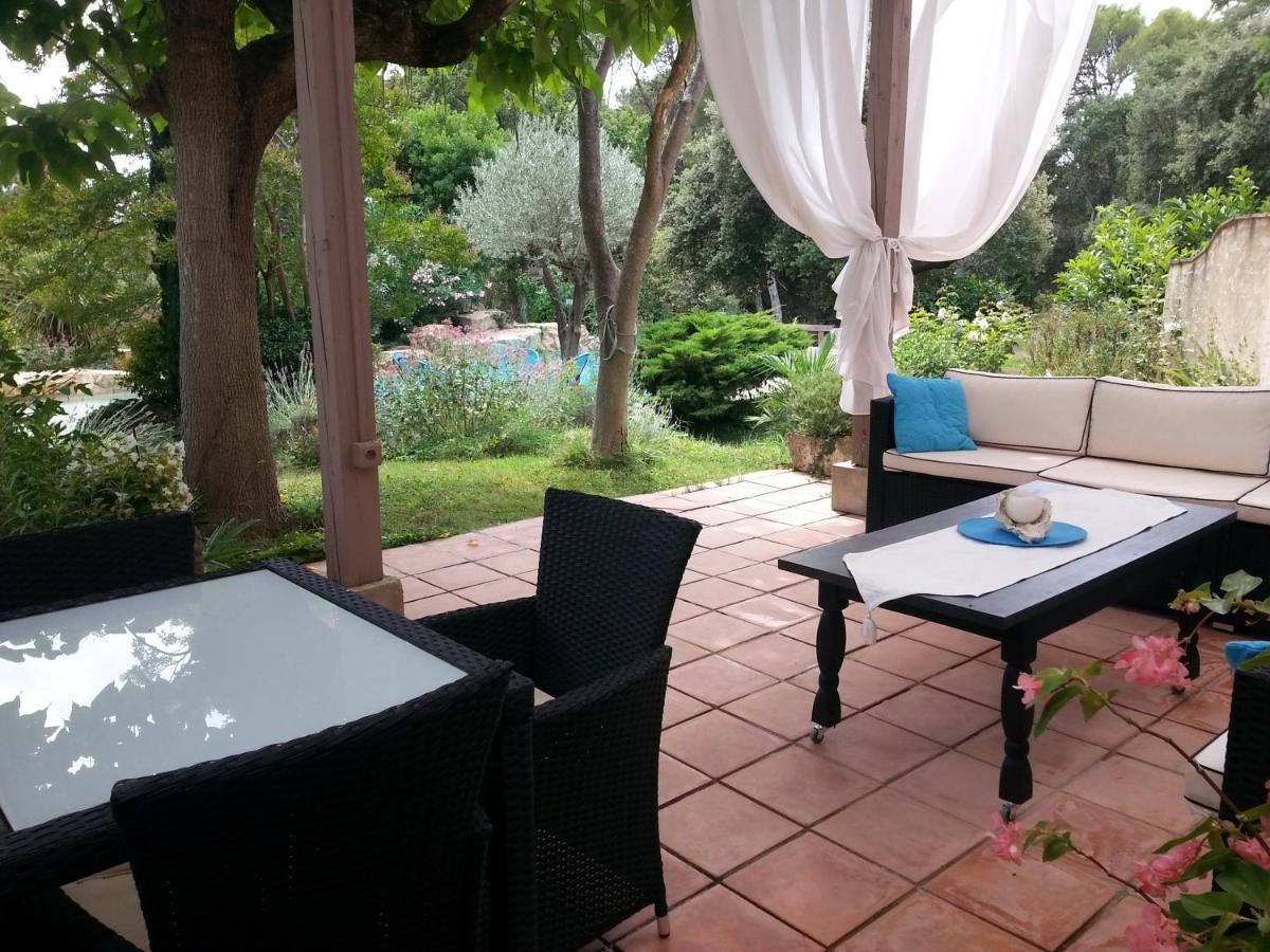 La Bousquatiere Bed & Breakfast Piolenc Eksteriør bilde