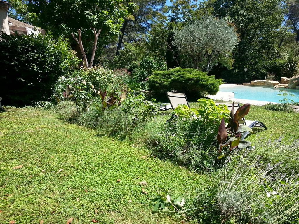 La Bousquatiere Bed & Breakfast Piolenc Eksteriør bilde